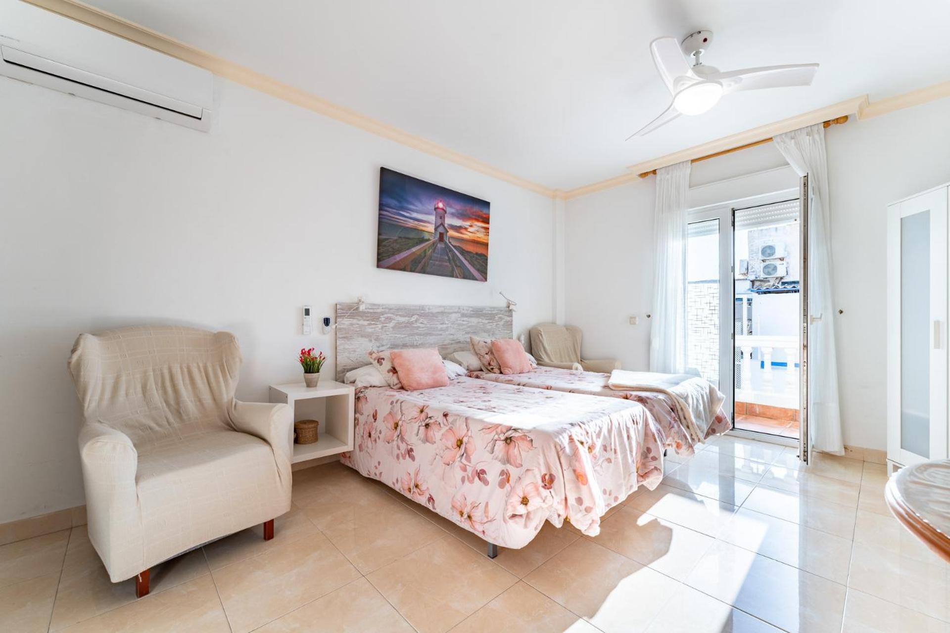 Malagasuite El Levante Apartments Torremolinos Pokoj fotografie
