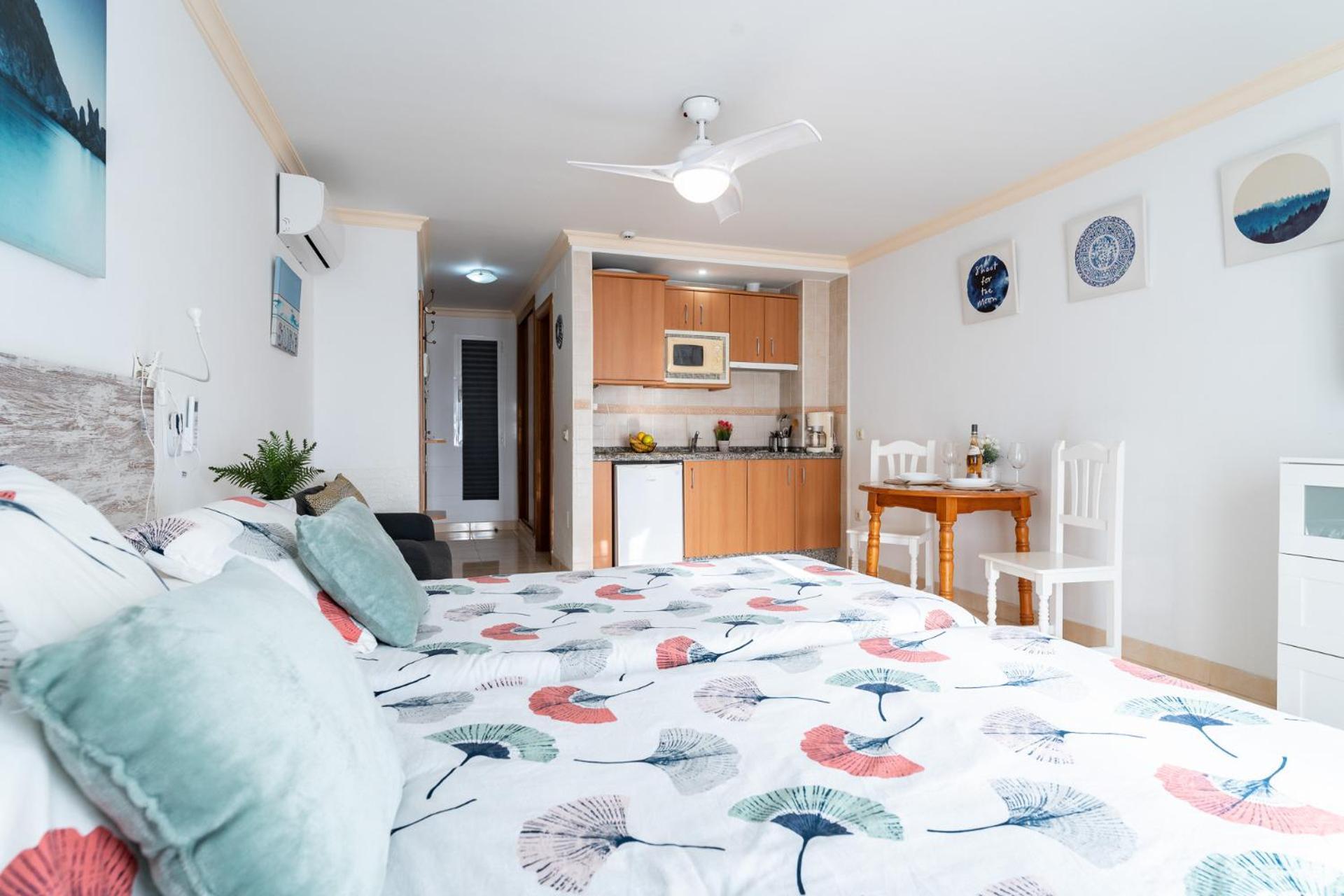 Malagasuite El Levante Apartments Torremolinos Pokoj fotografie